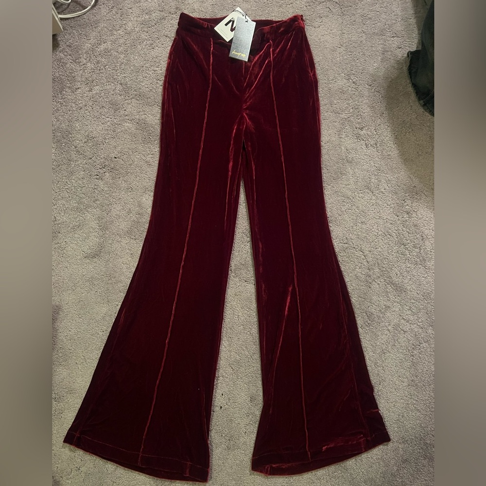 Diamonte Noir | Velvet Flare Pants in Rich Burgundy